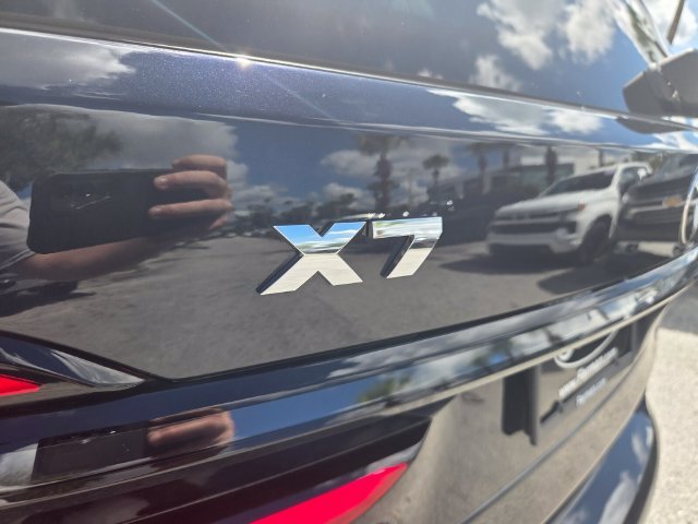 2026 BMW X7 M60i - Photo 11