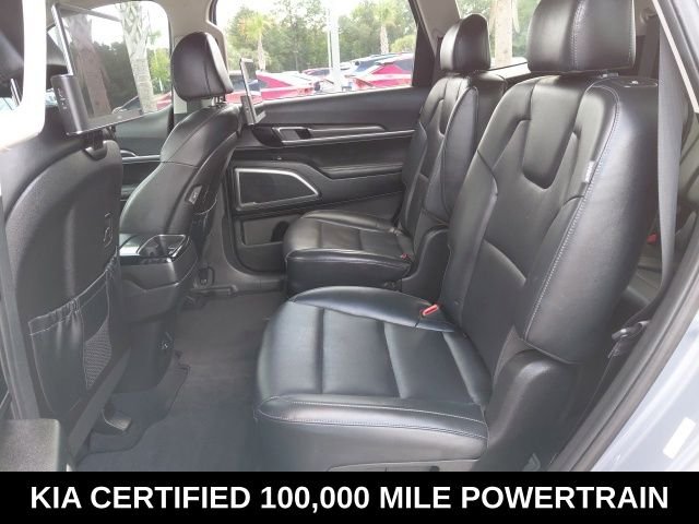 Used 2023 Silver Kia S image 25