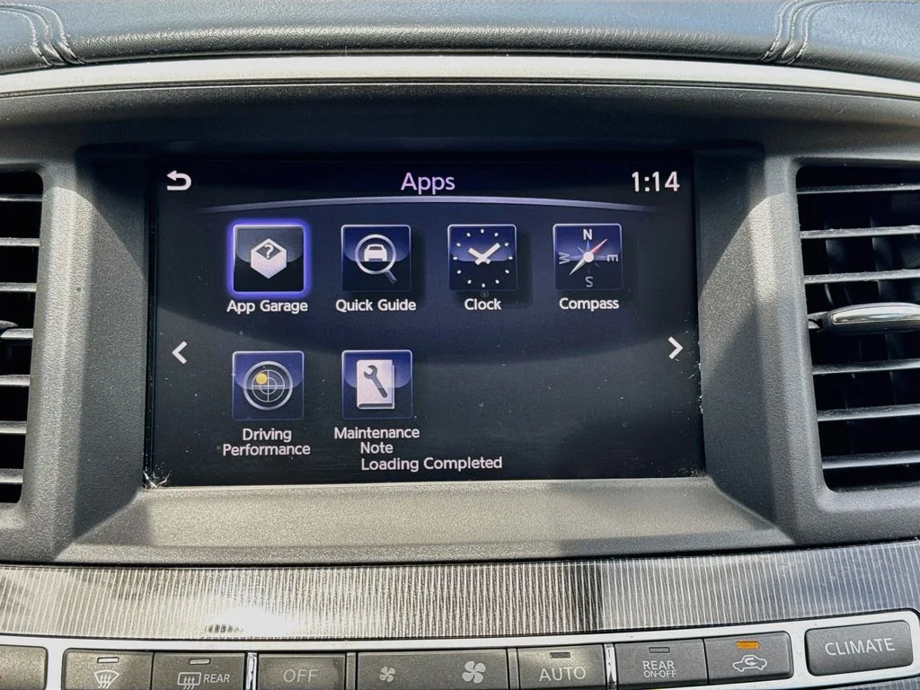 Used 2018 Gray INFINITI Base image 16