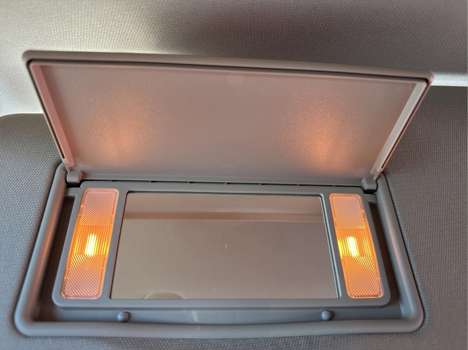 Used 2019 Silver Ram Laramie image 46