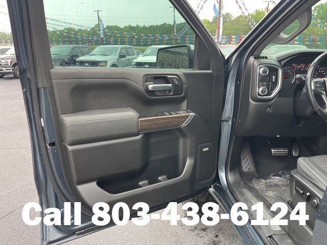 Used 2020 Gray Chevrolet RST image 4