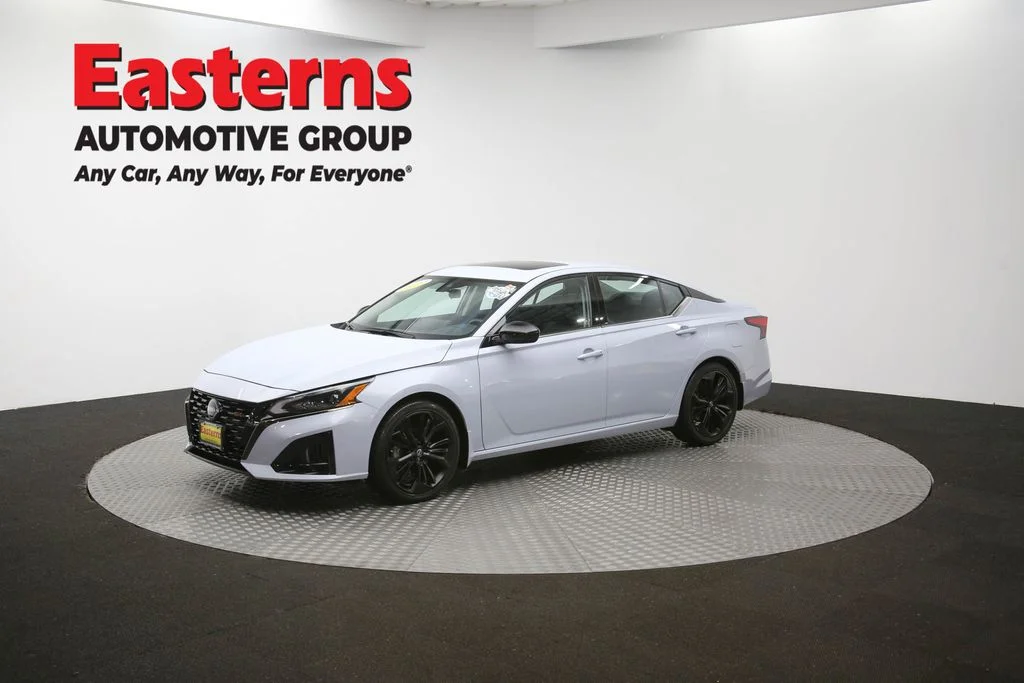 Used 2023 Gray Nissan 2.5 SR image 56