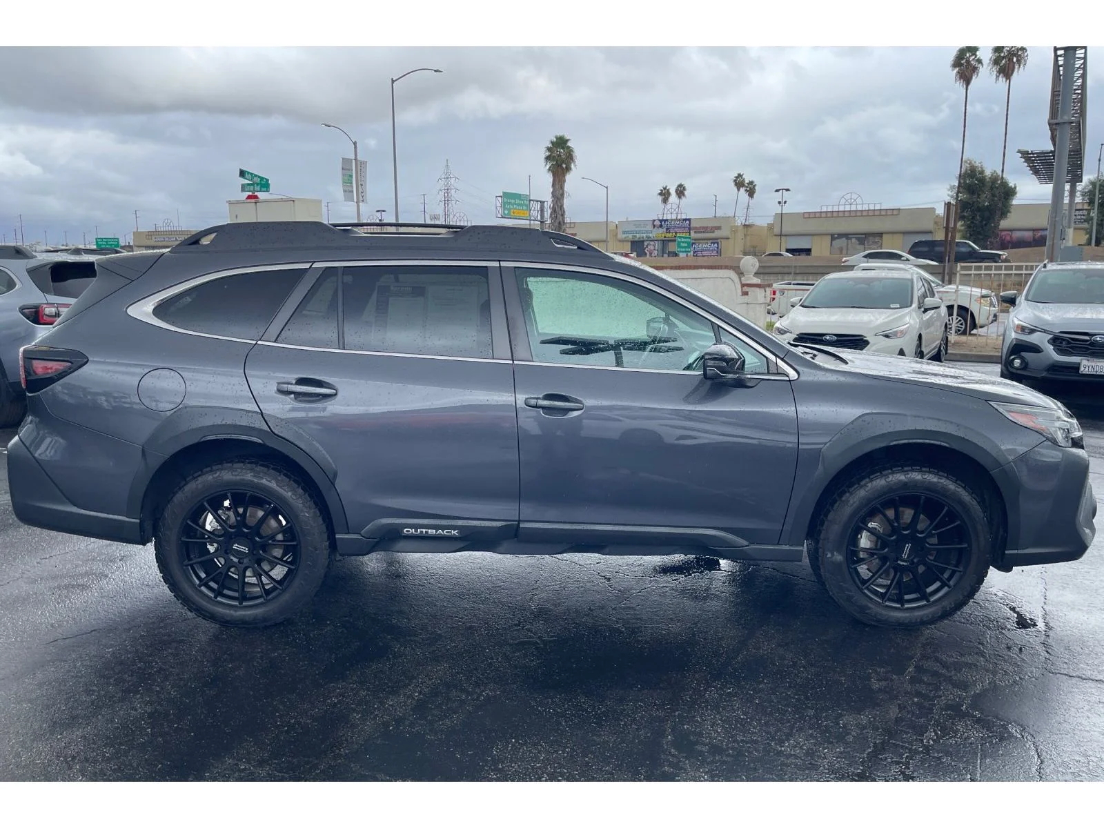 Used 2024 MAGNETITE GRAY ME Subaru Limited XT image 7