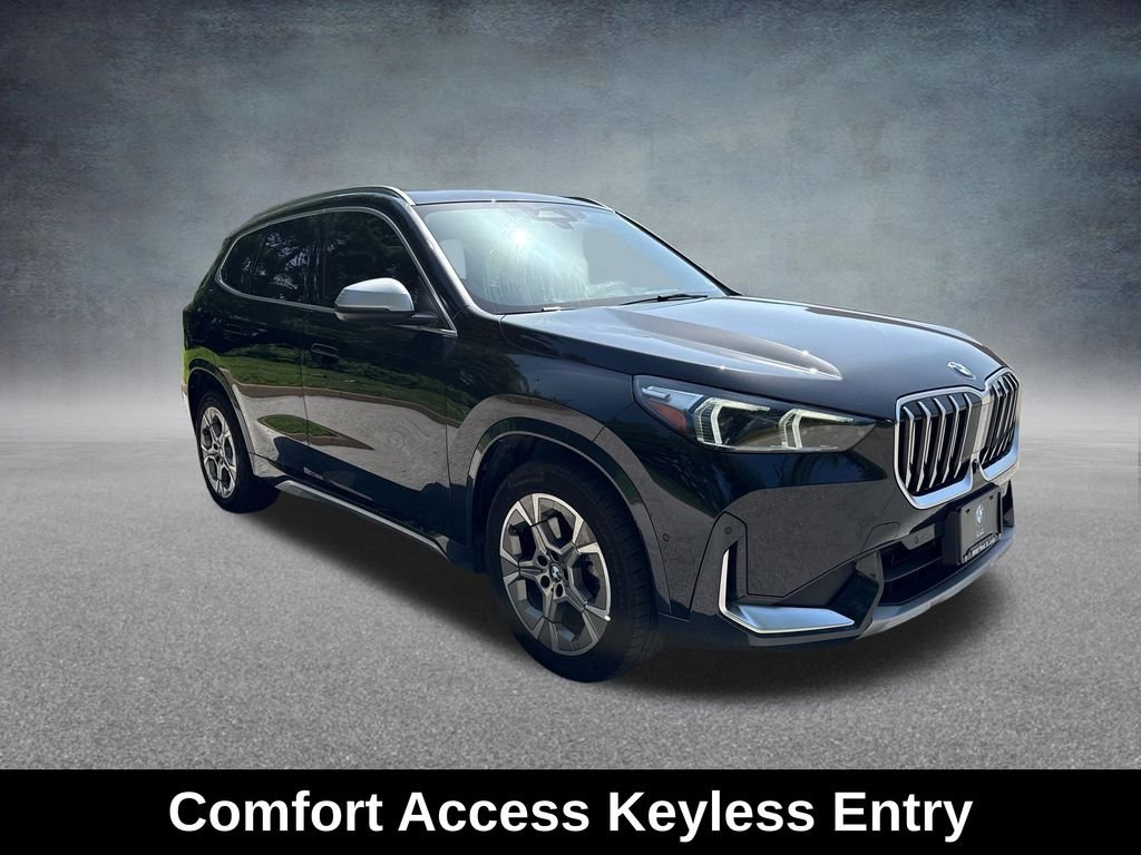 Used 2023 Black BMW xDrive28i image 9