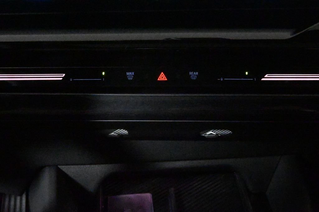 2026 BMW 5 Series 530i - Photo 25