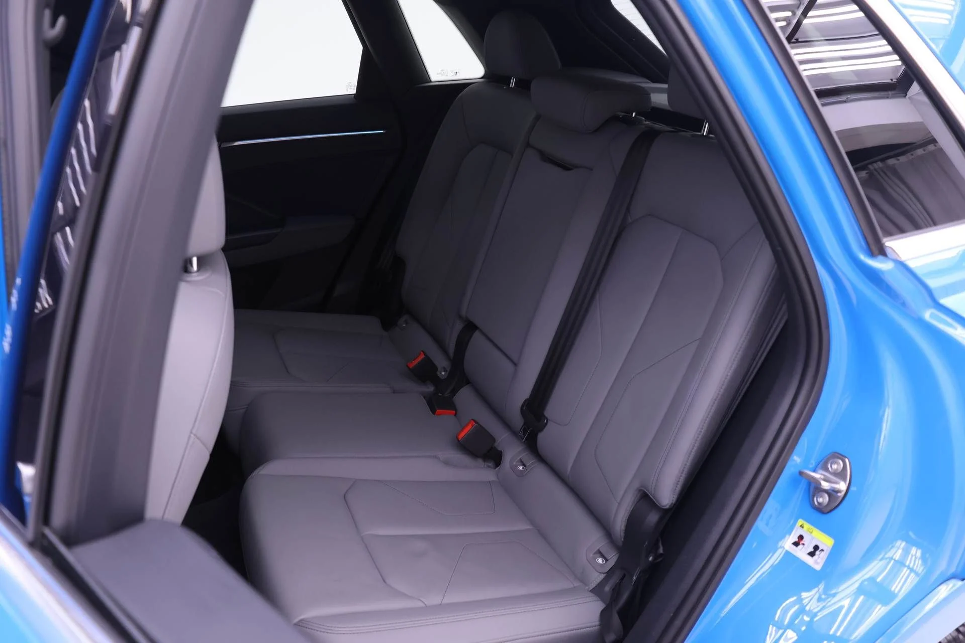 Used 2019 Blue Audi 2.0T Prestige image 14