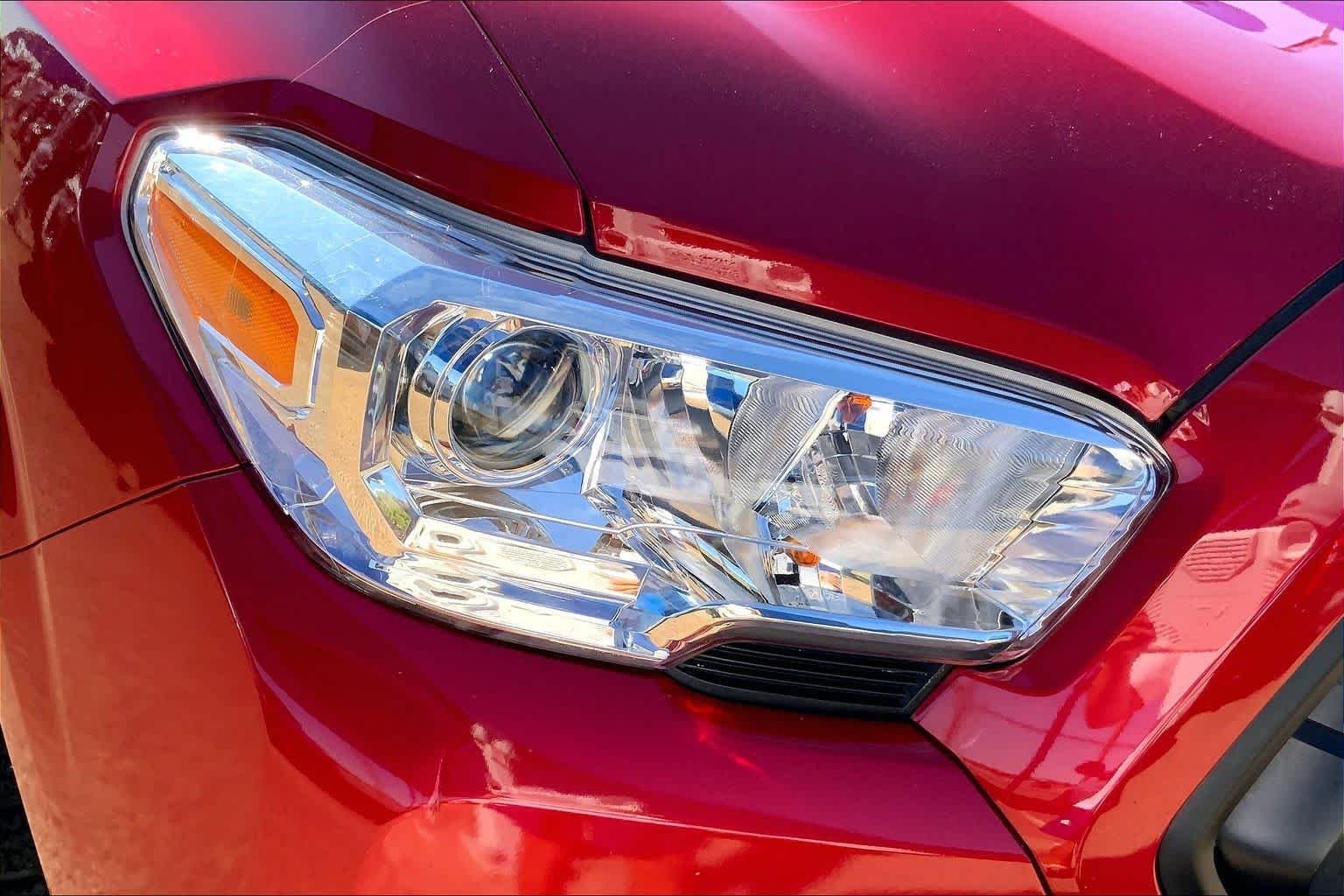 Used 2021 Barcelona Red Metallic Toyota SR image 25