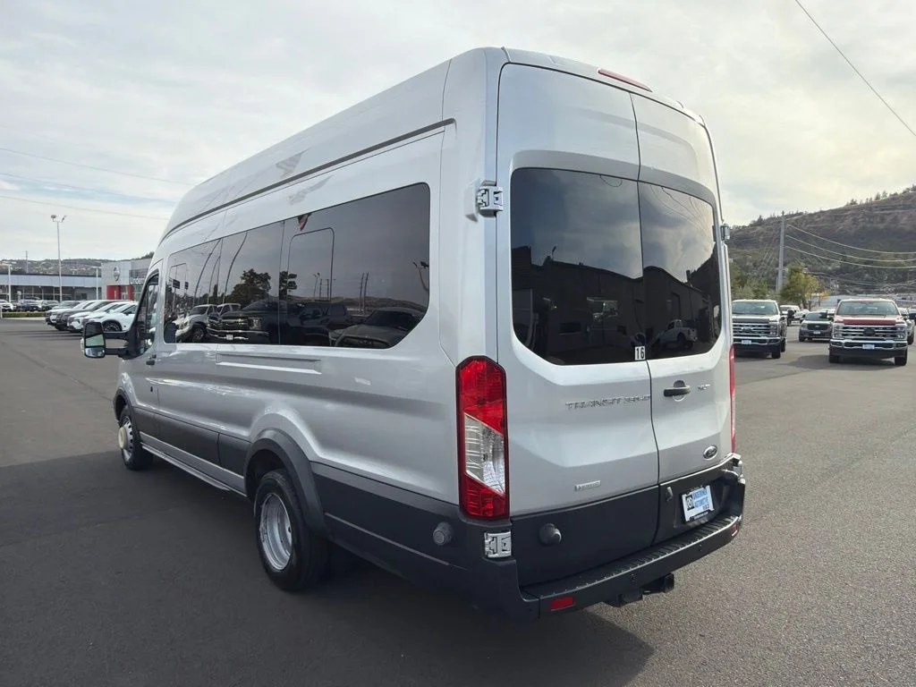 Used 2016 Ingot Silver Ford XLT image 9