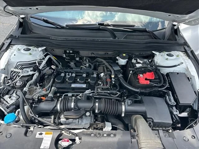 Used 2019  Honda LX image 31