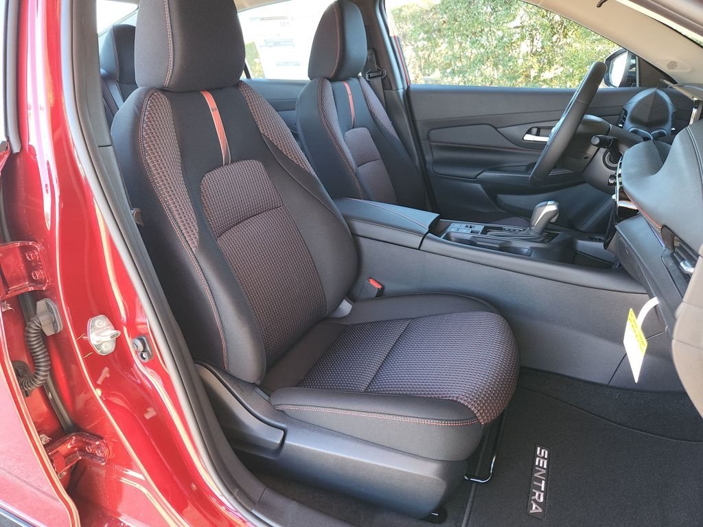 New 2026 Scarlet Ember Tintcoat Nissan SR image 12