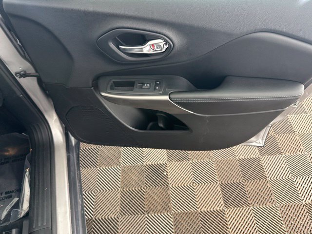 Photo 21