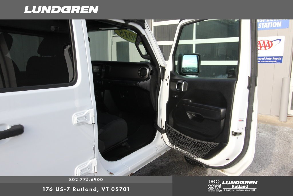 Used 2018 White Jeep Unlimited Sport S image 6