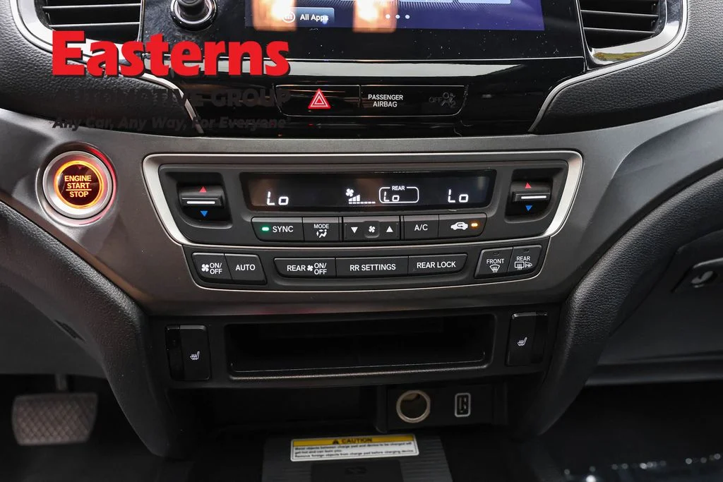 Used 2022 White Honda Special Edition image 19