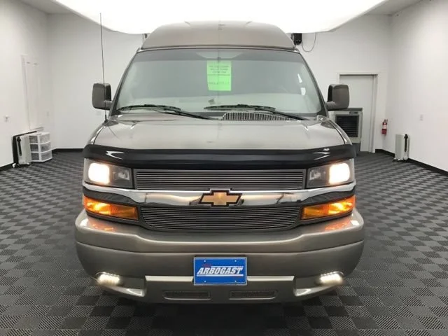 Used 2023 Special Exterior Color Chevrolet WT image 14