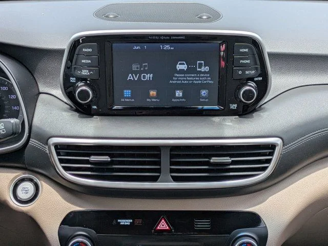 Used 2019 Black Noir Pearl Hyundai Limited image 18