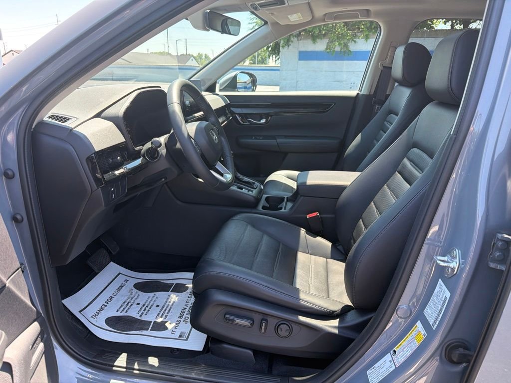 Certified Used 2024 Urban Gray Pearl Honda EX-L image 17