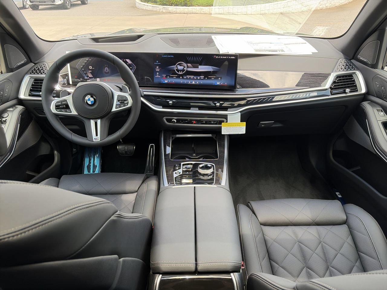 New 2026 Skyscraper Grey Metallic BMW M60i image 29