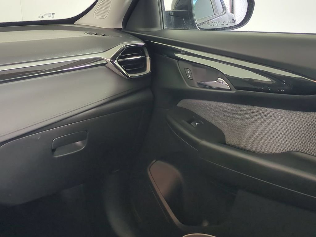 Used 2025 Black Chevrolet LT image 23