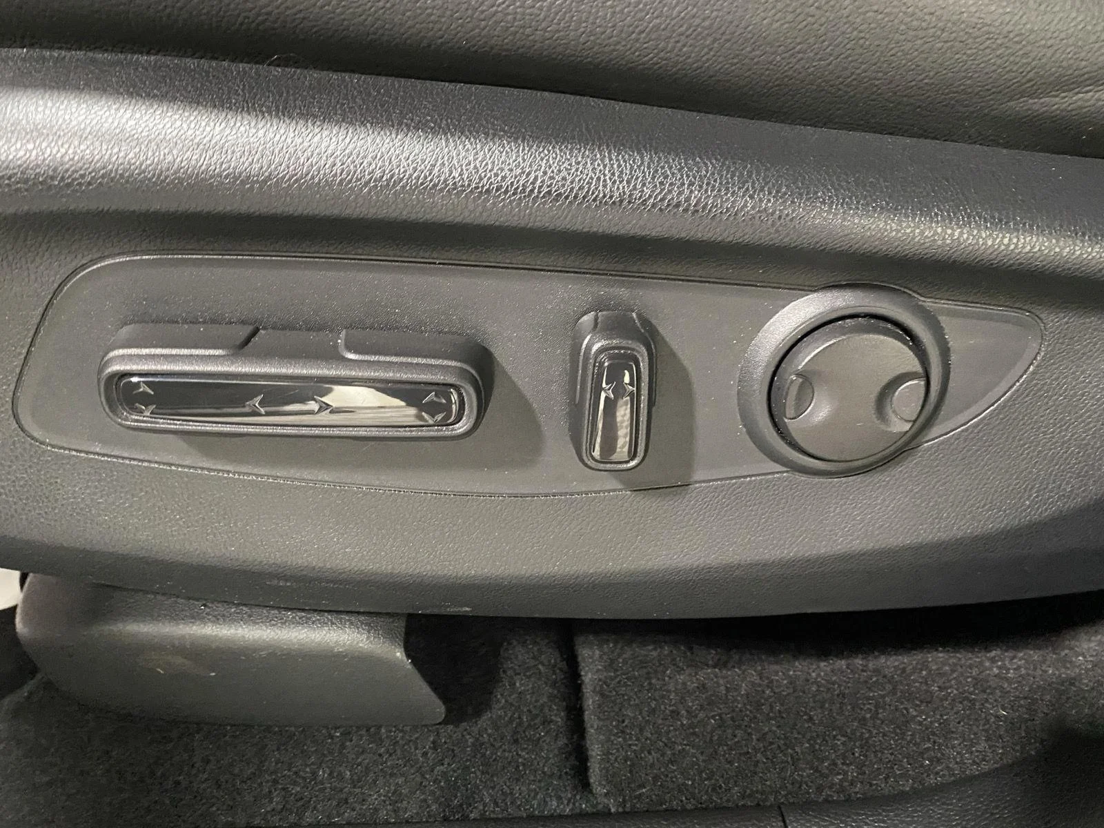 Used 2026 Platinum White Pearl Honda Sport Touring image 24