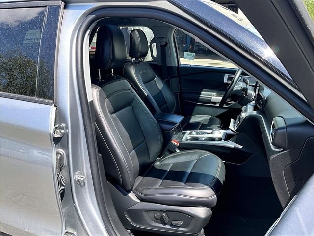 Used 2024 Silver Ford XLT image 7