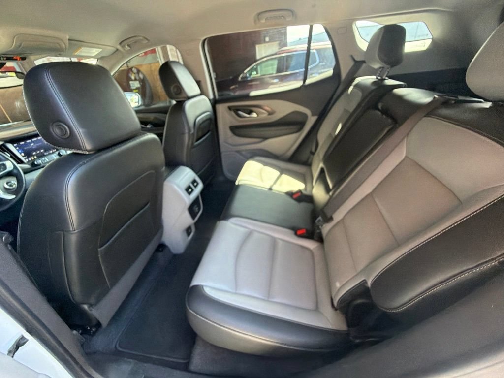 Used 2024 Summit White GMC SLT image 49