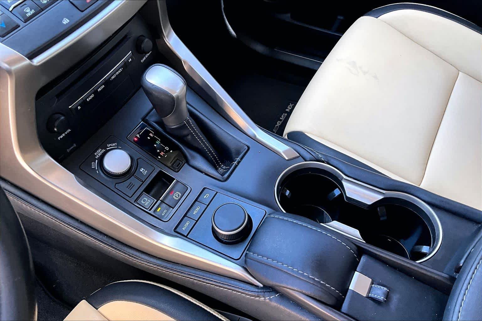 Used 2017 Obsidian Lexus  image 17