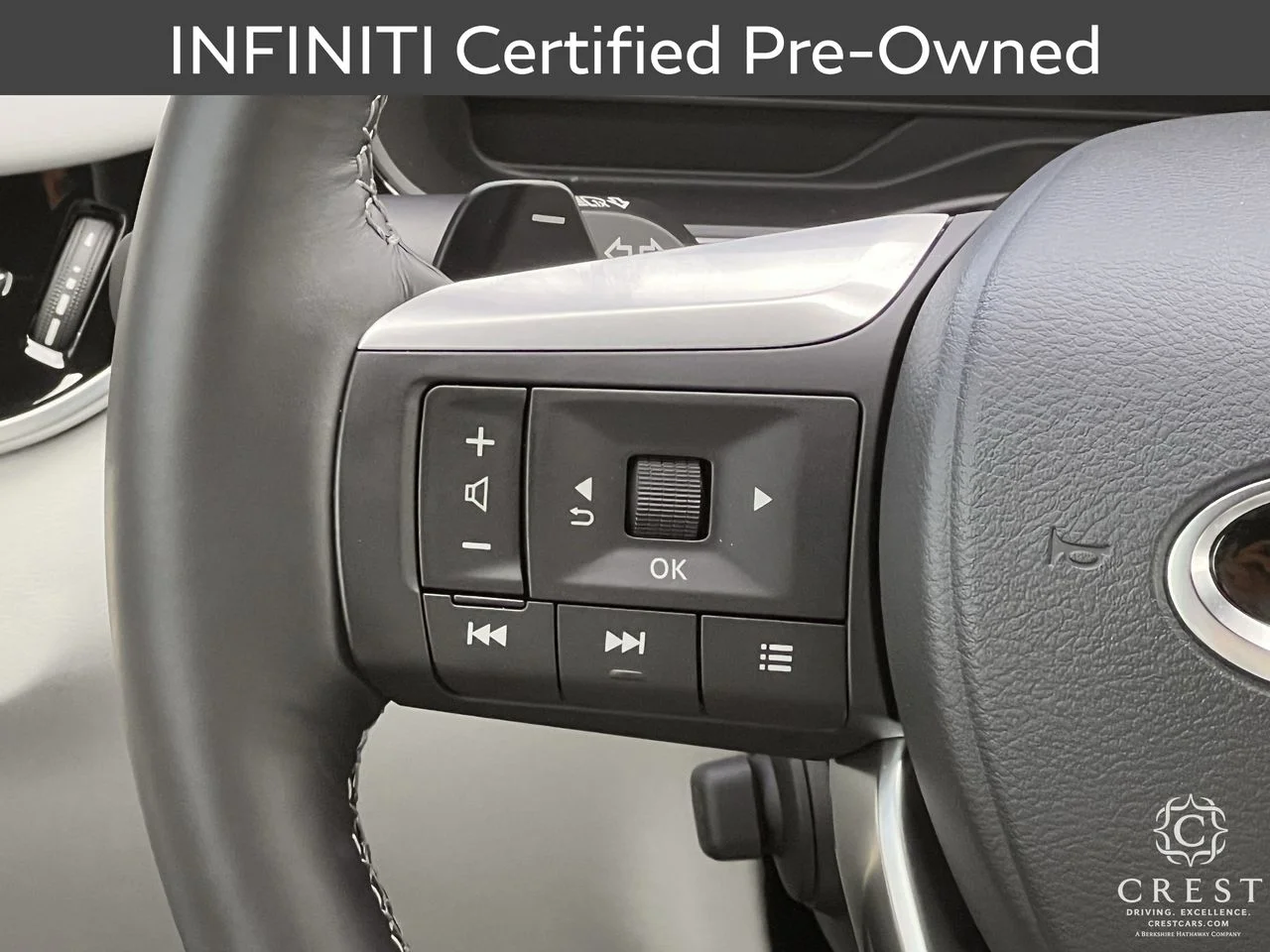 Certified Used 2027 Radiant White Black Obsidian INFINITI AUTOGRAPH image 15