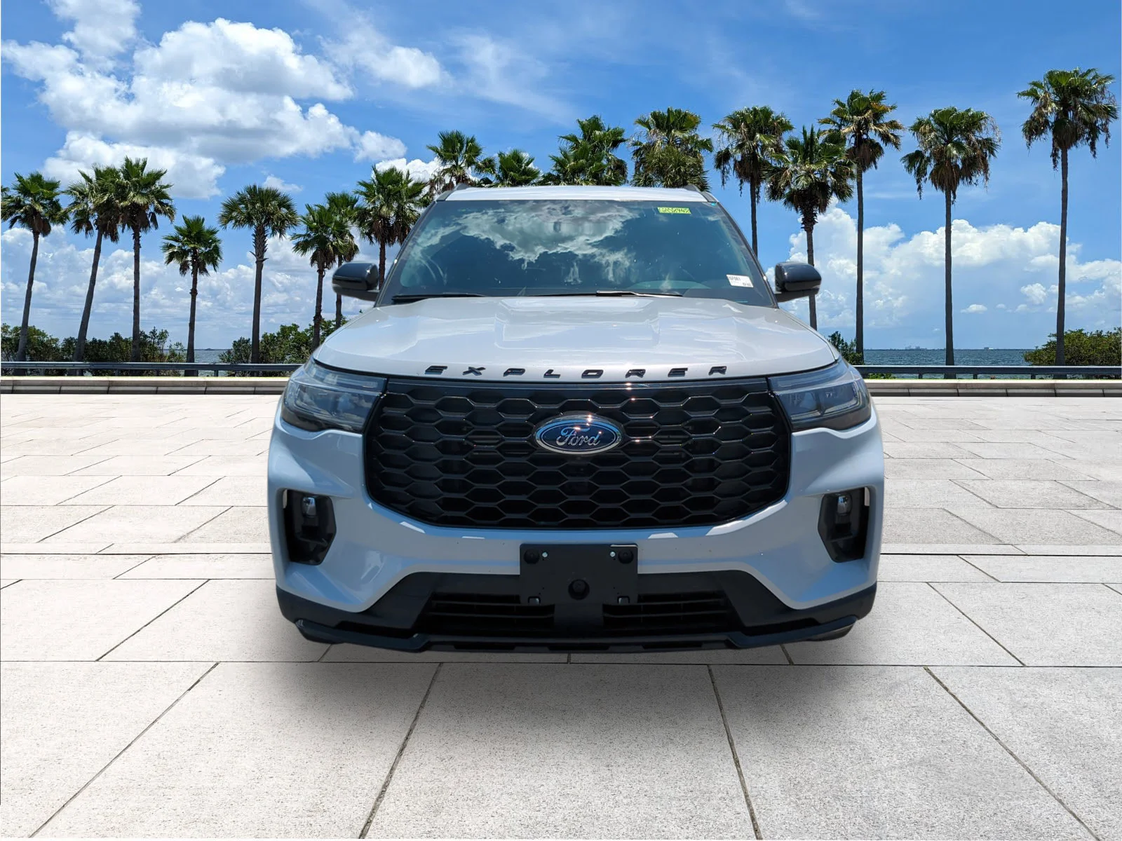 New 2026 Space White Metallic Ford ST-Line image 2