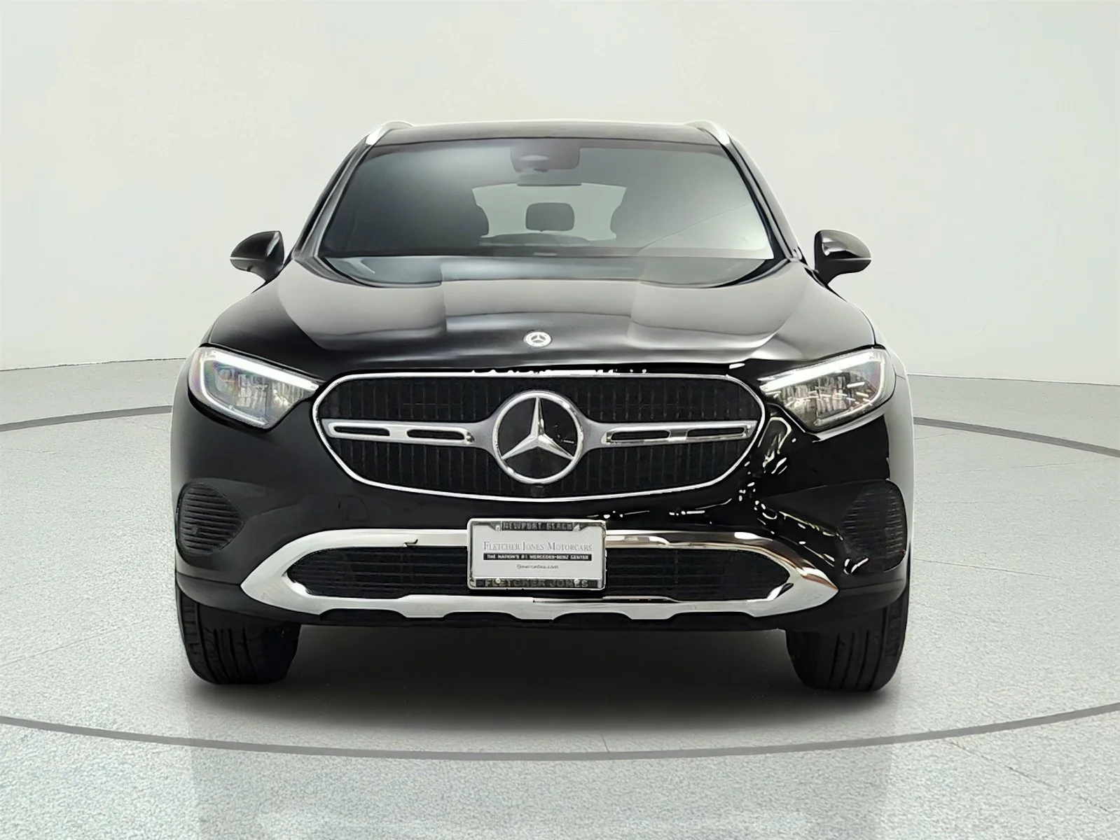 Used 2023 Black Mercedes-Benz GLC 300 SUV image 2