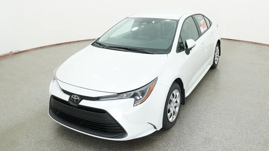 New 2026 Wind Chill Pearl Toyota LE image 20