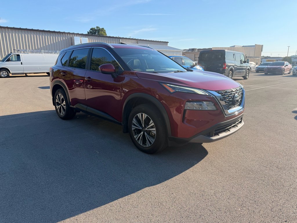 Used 2023 Scarlet Ember Tintcoat Nissan SV image 3