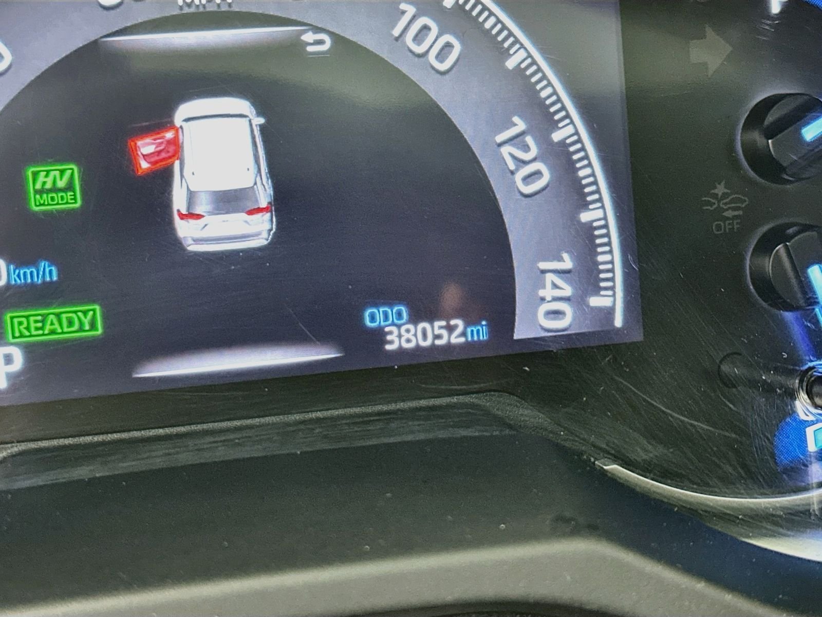 Used 2023 Ice Toyota SE image 11