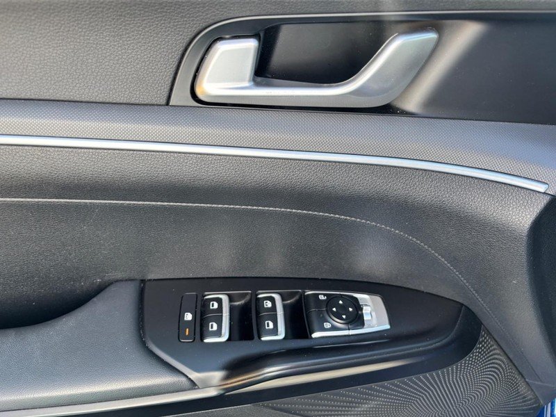 Used 2024 Sapphire Blue Kia GT-Line Auto FWD image 18