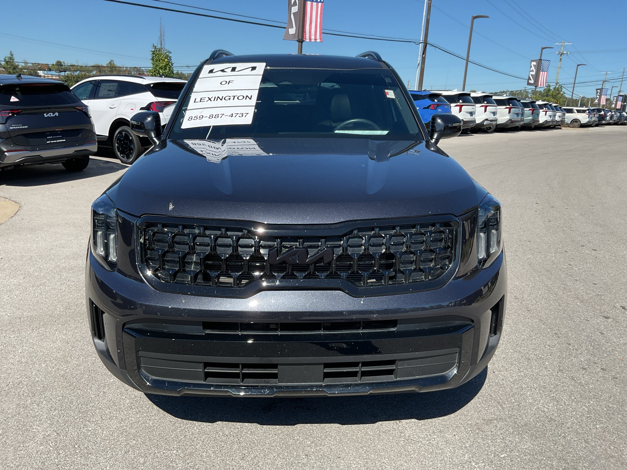 Used 2025 Panthera Metal Kia EX X-Line image 3