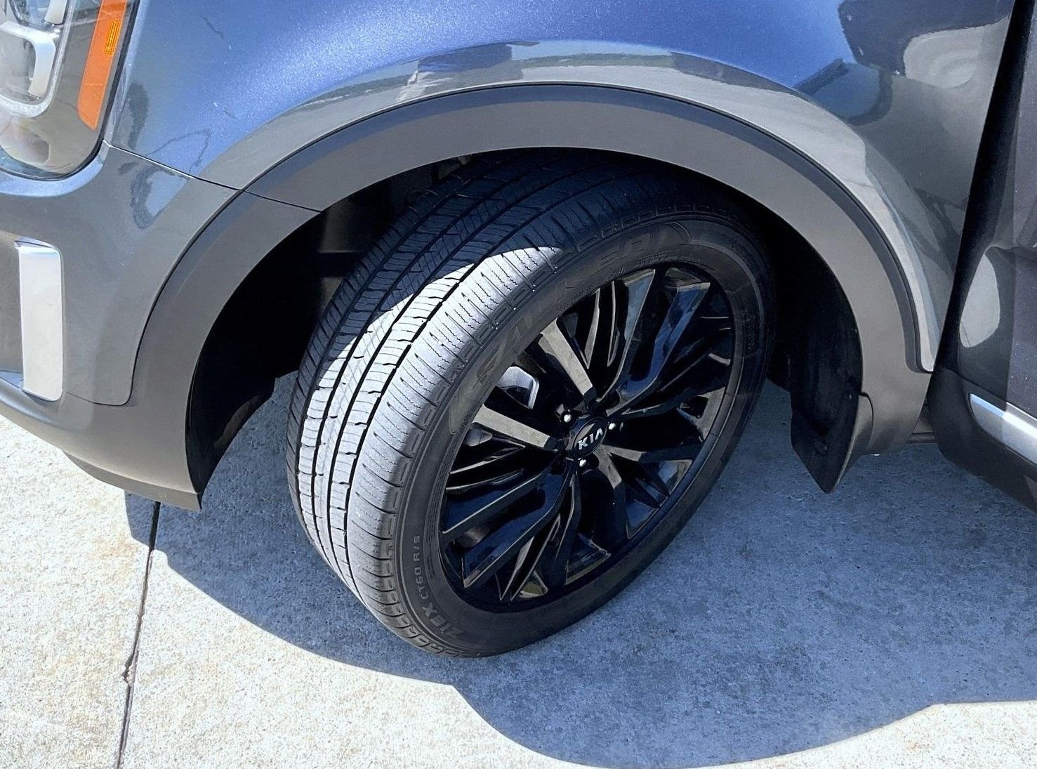 Used 2020 Gray Kia SX image 26