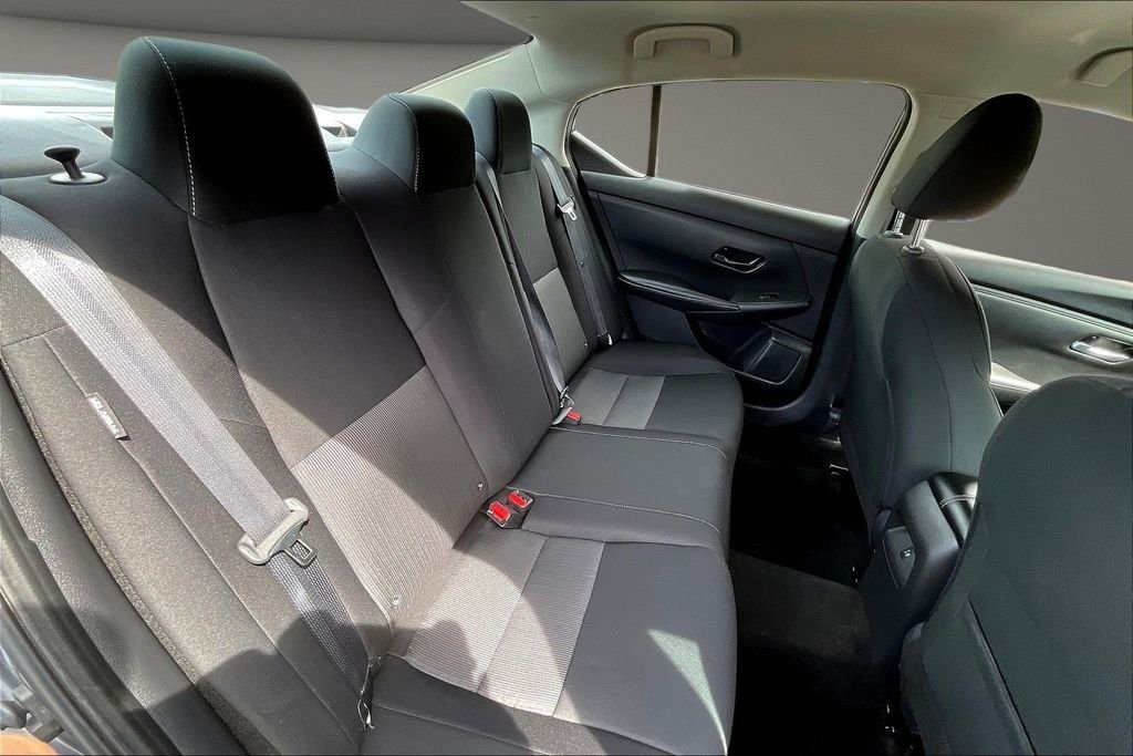 Used 2024 Gray Nissan SV image 27