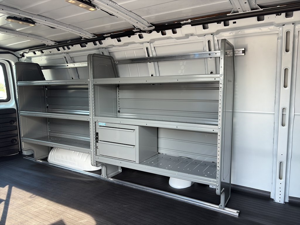 2025 Chevrolet Express Cargo Work Van - Photo 10