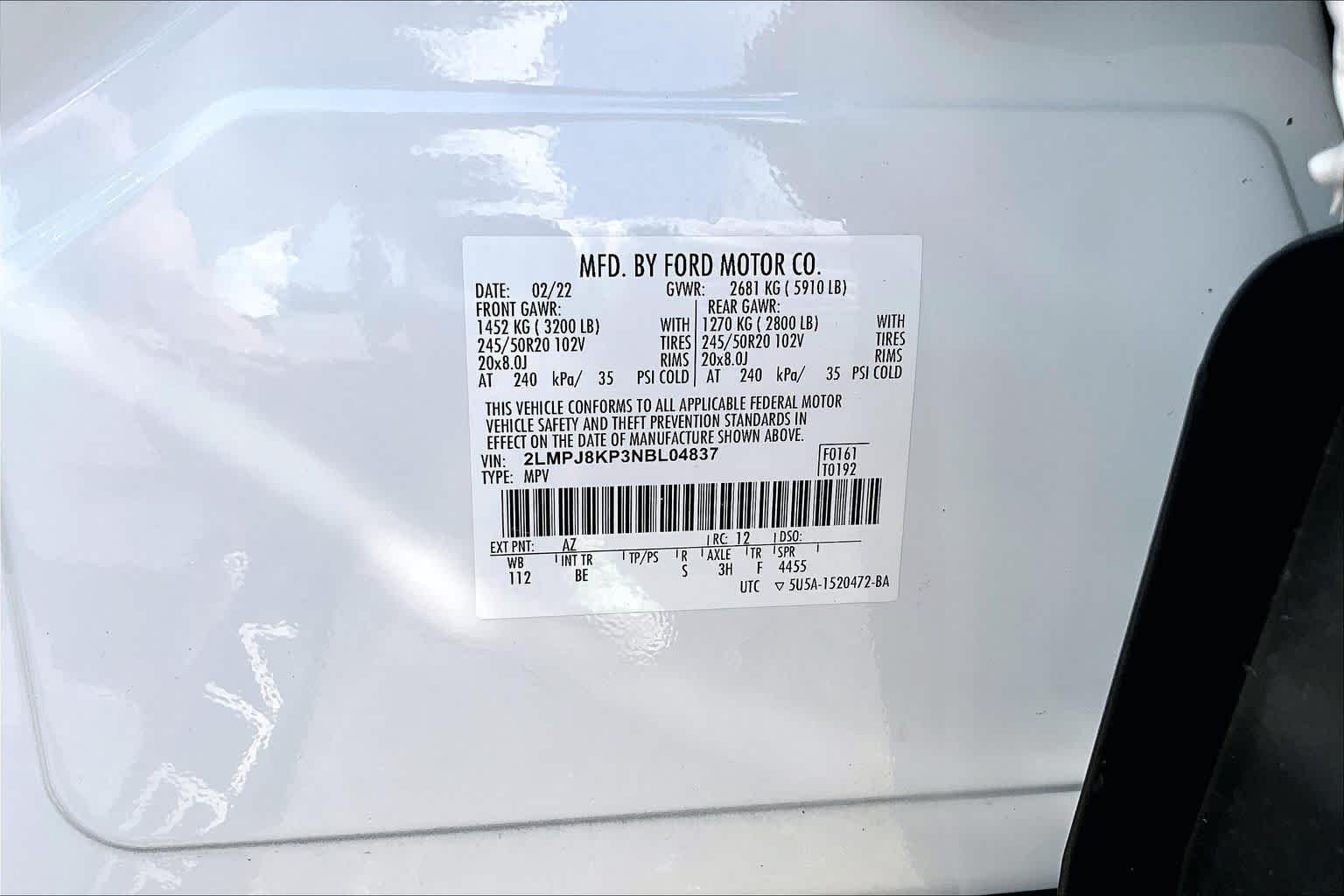 Used 2022 Pristine White Lincoln Reserve image 31