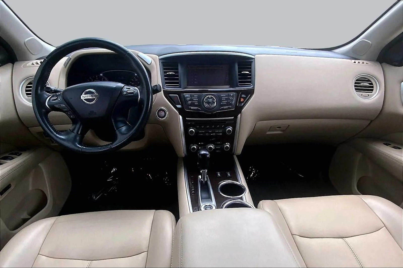 Used 2016 Pearl White Nissan SL image 15