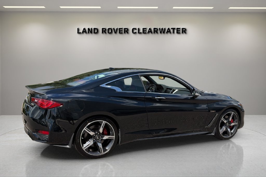 Used 2018 Black INFINITI Red Sport 400 image 5