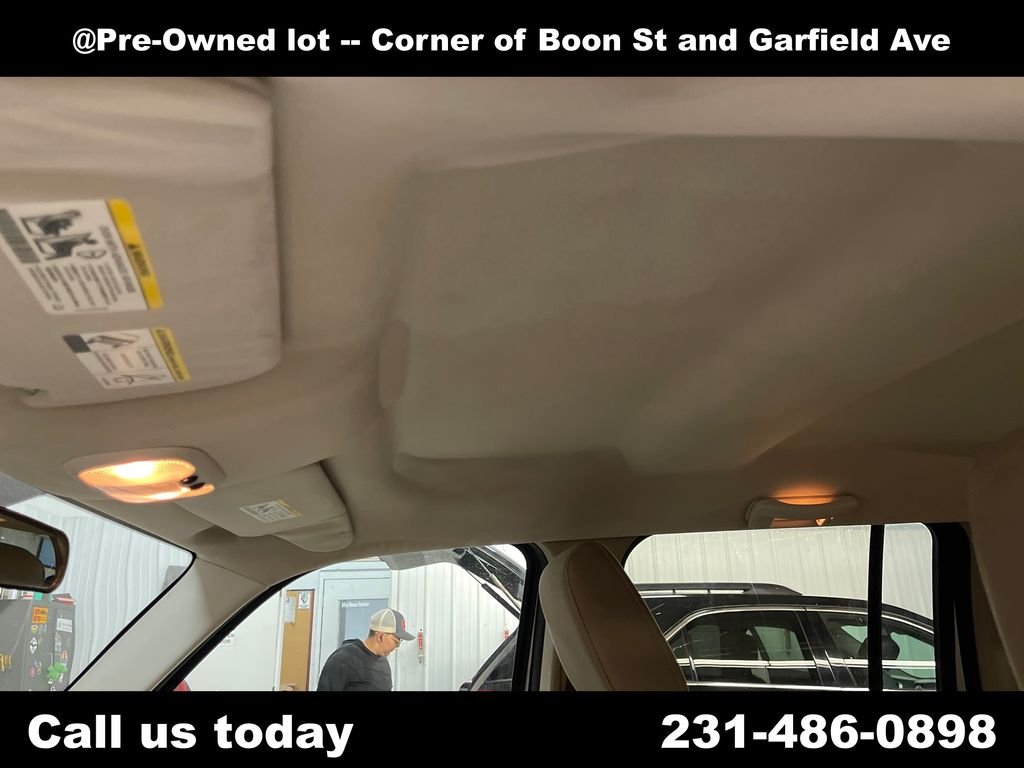 Used 2008 Gray Jeep Sport image 13