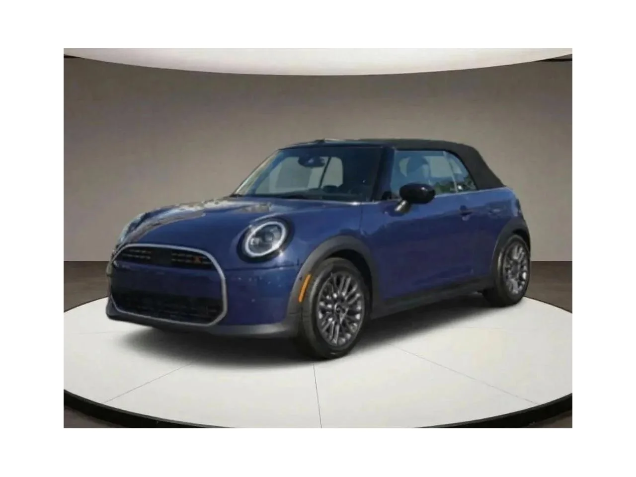 2026 MINI Convertible Cooper S Signature's photo