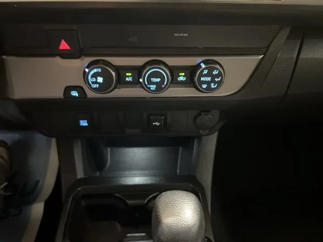 2022 Toyota Tacoma SR - Photo 15