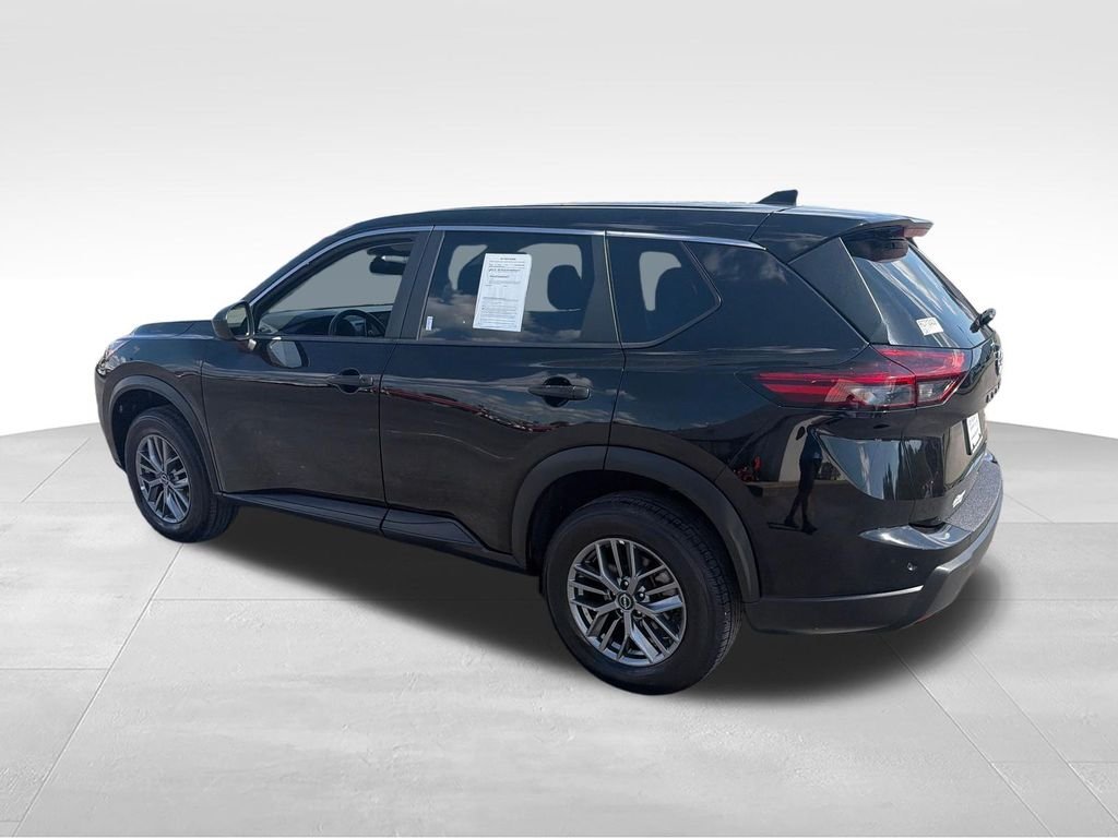 Used 2024 Black Nissan S image 3