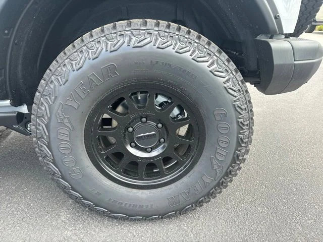 New 2026 Avalanche Gray Ford Big Bend image 14