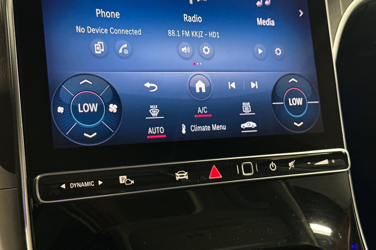 Certified Used 2023 Black Mercedes-Benz C 300 image 18