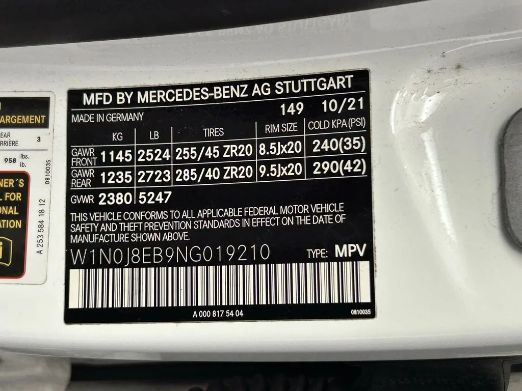 Used 2022 Diamond White Mercedes-Benz GLC 300 Coupe image 21