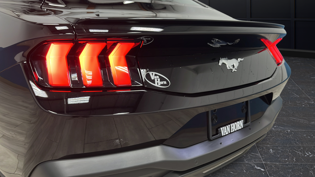 Used 2025 Shadow Black Ford EcoBoost Premium image 38