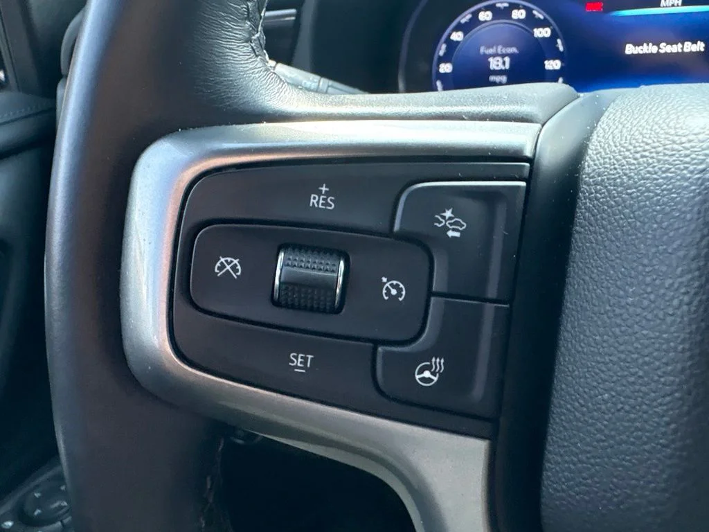Used 2022 Black Chevrolet LT image 21