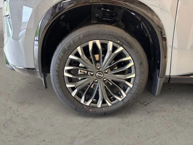 New 2026 Boulder Gray Pearl Super Black Nissan Platinum image 15